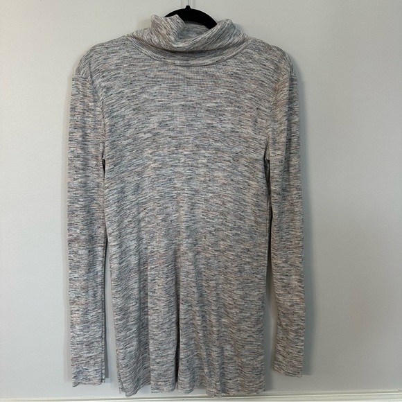 We The Free Women’s Long Sleeve Cowl Neck Gray Multicolored Ribbed Tunic Sz S GU - Picture 2 of 8